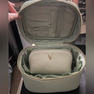 Vanessa Willam travel markup case new never used